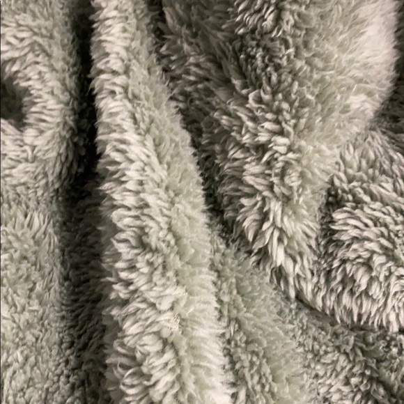 Bobeau Faux Fur Draped Front Mint Green Cardigan - Picture 4 of 7